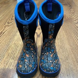 Boys BOGS winter boots